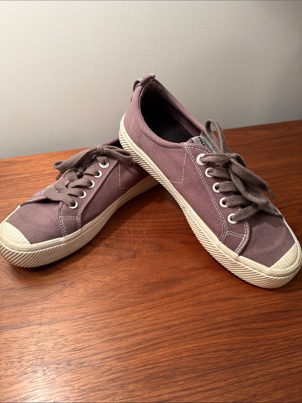 Low-Top Canvas Lace-Up Sneakers in Mauve